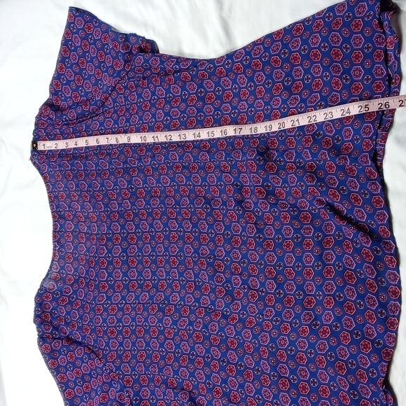 NY Collection Womens plus sized button down blouse - Picture 9 of 10